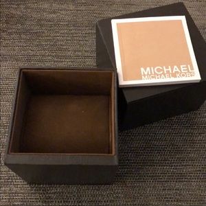 Michael Kors Watch Box